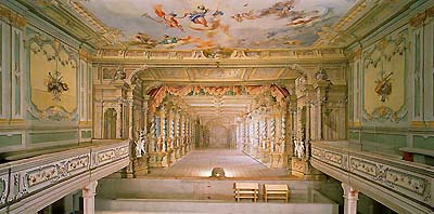 Český Krumlov Castle Theatre, scene of Hall of Pillars 