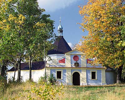 Kapelle auf dem Hügel Křížová hora (Kreuzberg) in der Stadt Český Krumlov, Foto: Libor Sváček Kapelle auf dem Hügel Křížová hora (Kreuzberg) in der Stadt Český Krumlov, Foto: Libor Sváček