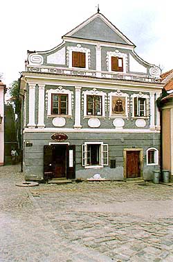 Rybářská Nr. 41, Freske an der Stirnwand 