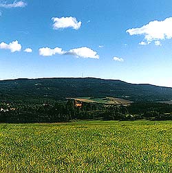Landschaftsschutzgebiet Blanský les (Blansker Wald), Ansicht des Blanský les und des Berges Kleť von der Gemeinde Boletice Landschaftsschutzgebiet Blanský les (Blansker Wald), Ansicht des Blanský les und des Berges Kleť von der Gemeinde Boletice