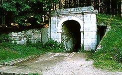 Schwarzenberský plavební kanál, portál tunelu 
