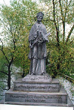 Lazebnický bridge in Český Krumlov, sculpture of Jan Nepomuk 