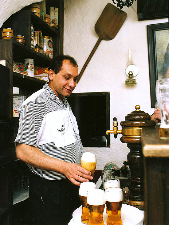Restaurant Cikánská jizba, bar with owner Milan Kotlár and Krumlov beer