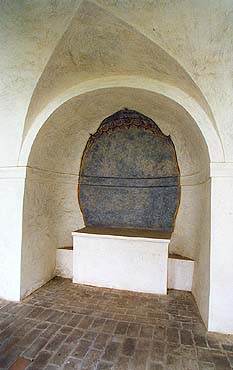 Kaple na Křížové hoře v Českém Krumlově, detail výmalby ambitu 