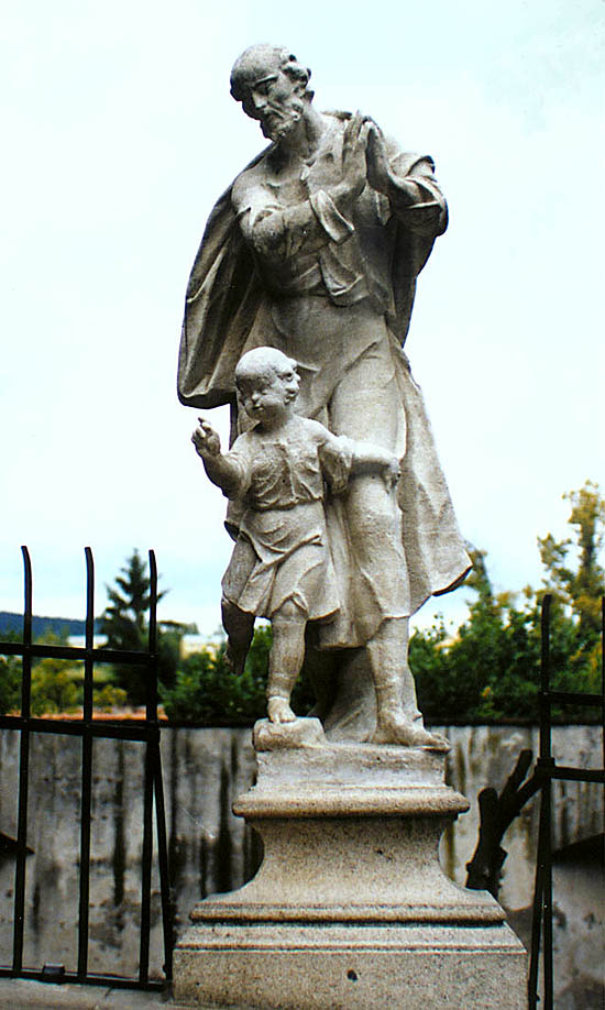 Socha sv. Josefa s Ježíškem, 18. stol., most nad Medvědím příkopem zámku Český Krumlov
