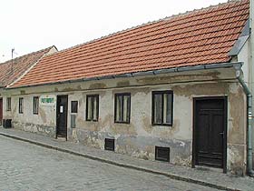 Latrán Nr. 84, Gesamtansicht, foto: Ladislav Pouzar Latrán Nr. 84, Gesamtansicht, foto: Ladislav Pouzar