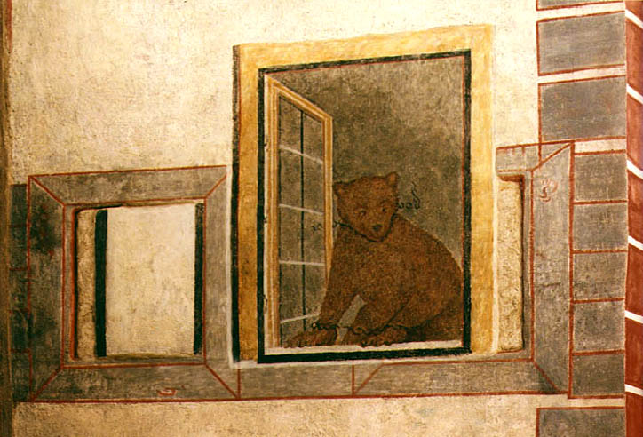 Latrán č. p. 11, freska Medvěd v okně, foto: Ladislav Pouzar