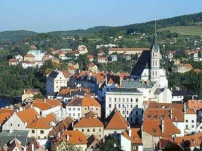 Město Český Krumlov, pohled na historické centrum s dominantou kostela sv. Víta, foto: Lubor Mrázek 
