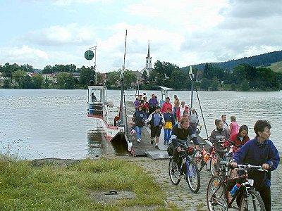 The view of Frymburk from the Frýdava ferry, foto: Lubor Mrázek The view of Frymburk from the Frýdava ferry, foto: Lubor Mrázek