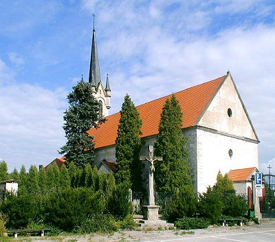 The view of the church and cemetery from the upper part of the town of Vyšší Brod, foto: Lubor Mrázek 