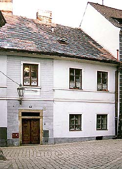 Dlouhá Nr.  92, Gesamtansicht  