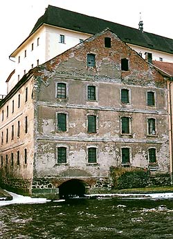 Parkán no.  120, view from the Vltava River 