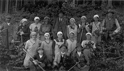 Rudolf Koplinger´s family, Frymburk, source: Böhmerwaldheimat, Fanny Greipl, 1990, ISBN - 3 - 9802353 - 1 - 9 