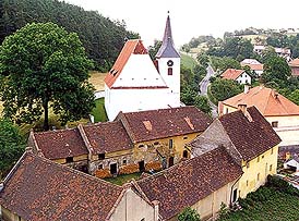 Kostel v Brloze 