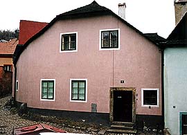 Rybářská Nr. 4, Ansicht von der Rybářská-Gasse (Fischergasse) 